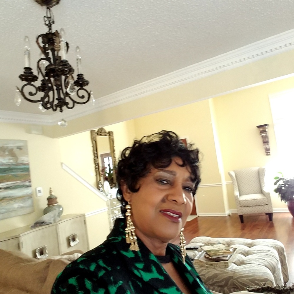 Meet your Posher, Geraldene